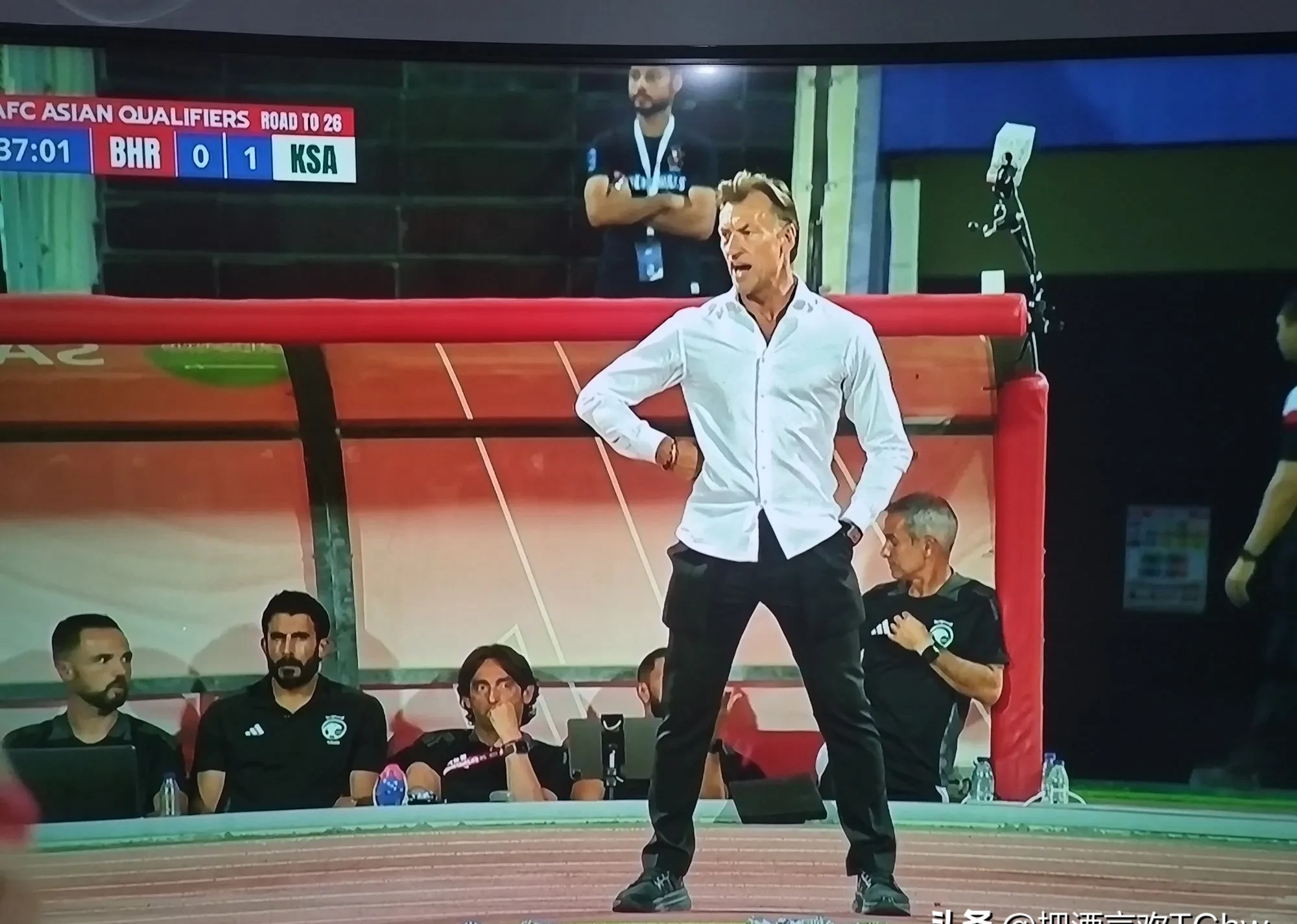 详细阅读:虎扑-关于大比分获胜引发热议!,穆古鲁扎在美国队比赛中刷新纪录观众掌声雷动的信息 虎扑-关于大比分获胜引发热议!,穆古鲁扎在美国队比赛中刷新纪录观众掌声雷动的信息