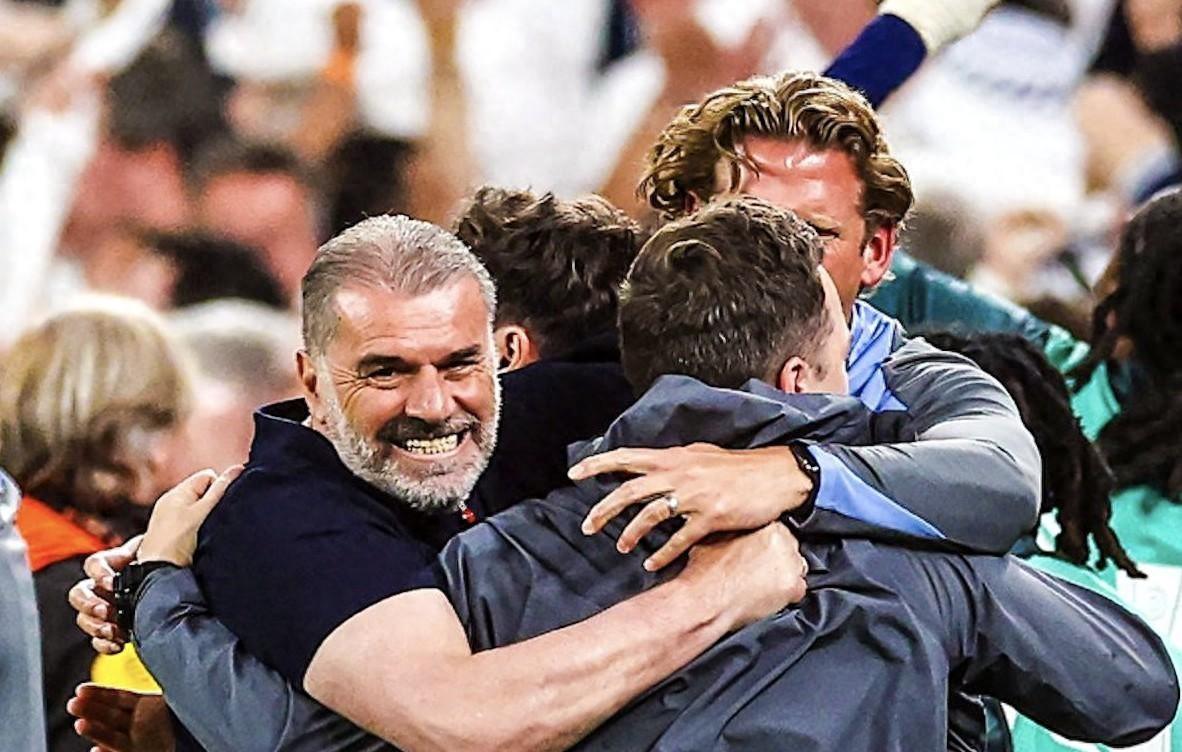 虎扑体育- 集结日体能课后,法兰克福战术微调备战欧联,引发热议,球队文化再被提及