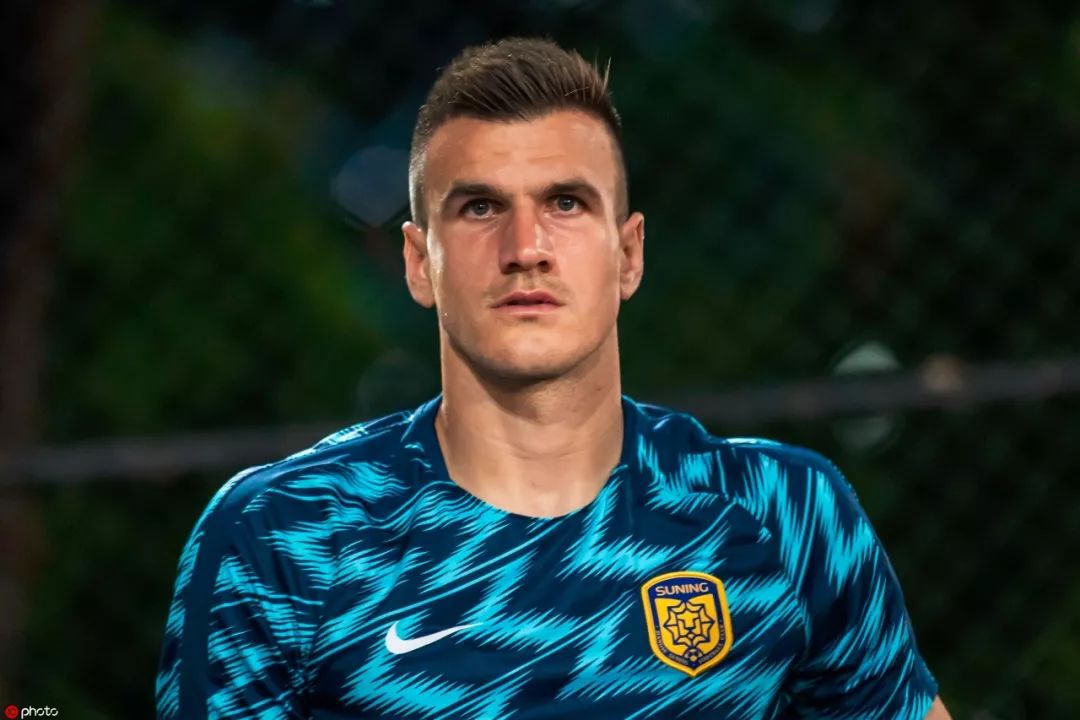 虎扑-包含里程碑夜休斯敦火箭单刀错失；法国杯今夜刷纪录；目标明确；心理建设被强调的词条