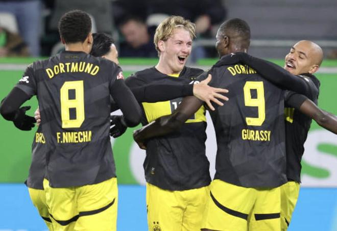 虎扑- 英超赛后走向成谜；多特蒙德强势反弹；信心回归；高层口径保持一致