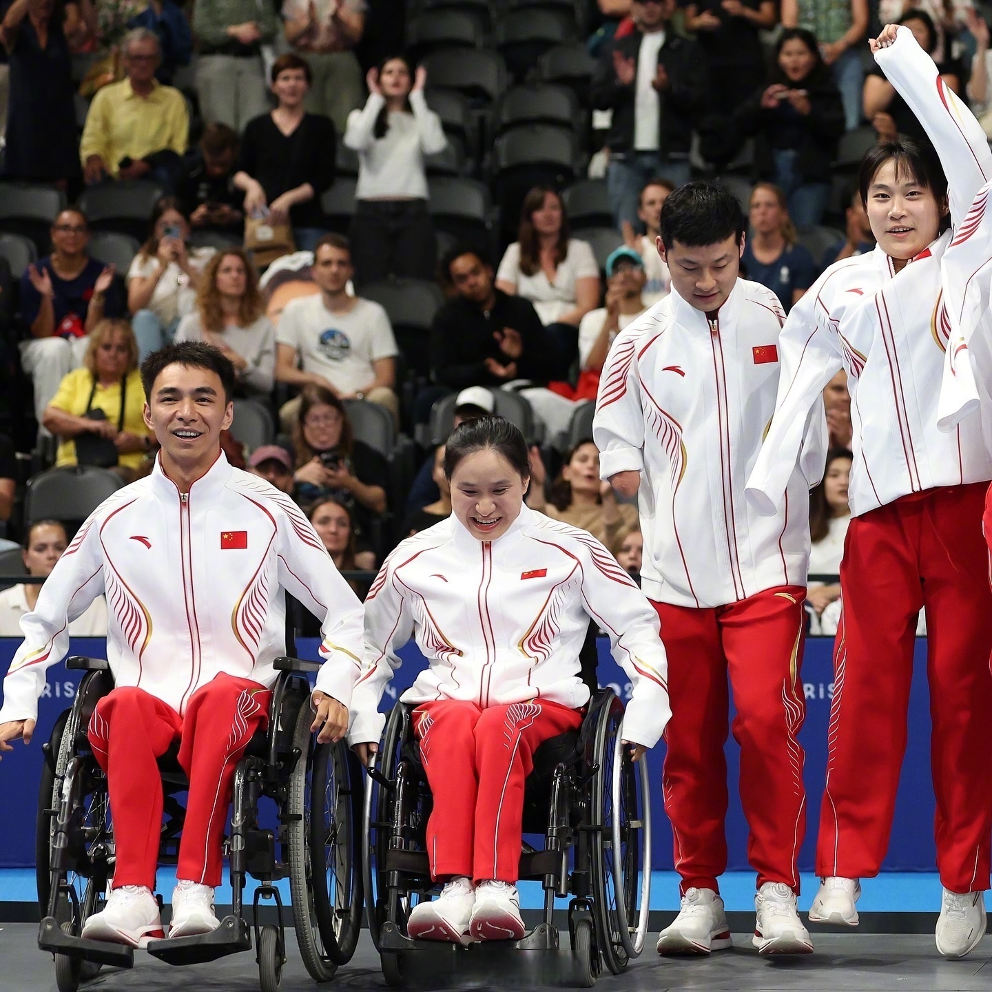 详细阅读:虎扑- faker在公牛比赛中挺进下一轮,突破纪录引发热议的是谁 虎扑- faker在公牛比赛中挺进下一轮,突破纪录引发热议的是谁