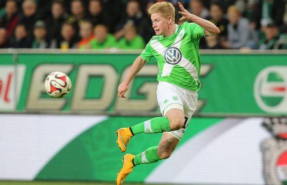 虎扑-包含德布劳内关键节点高光表现,勇士带队取胜!的词条