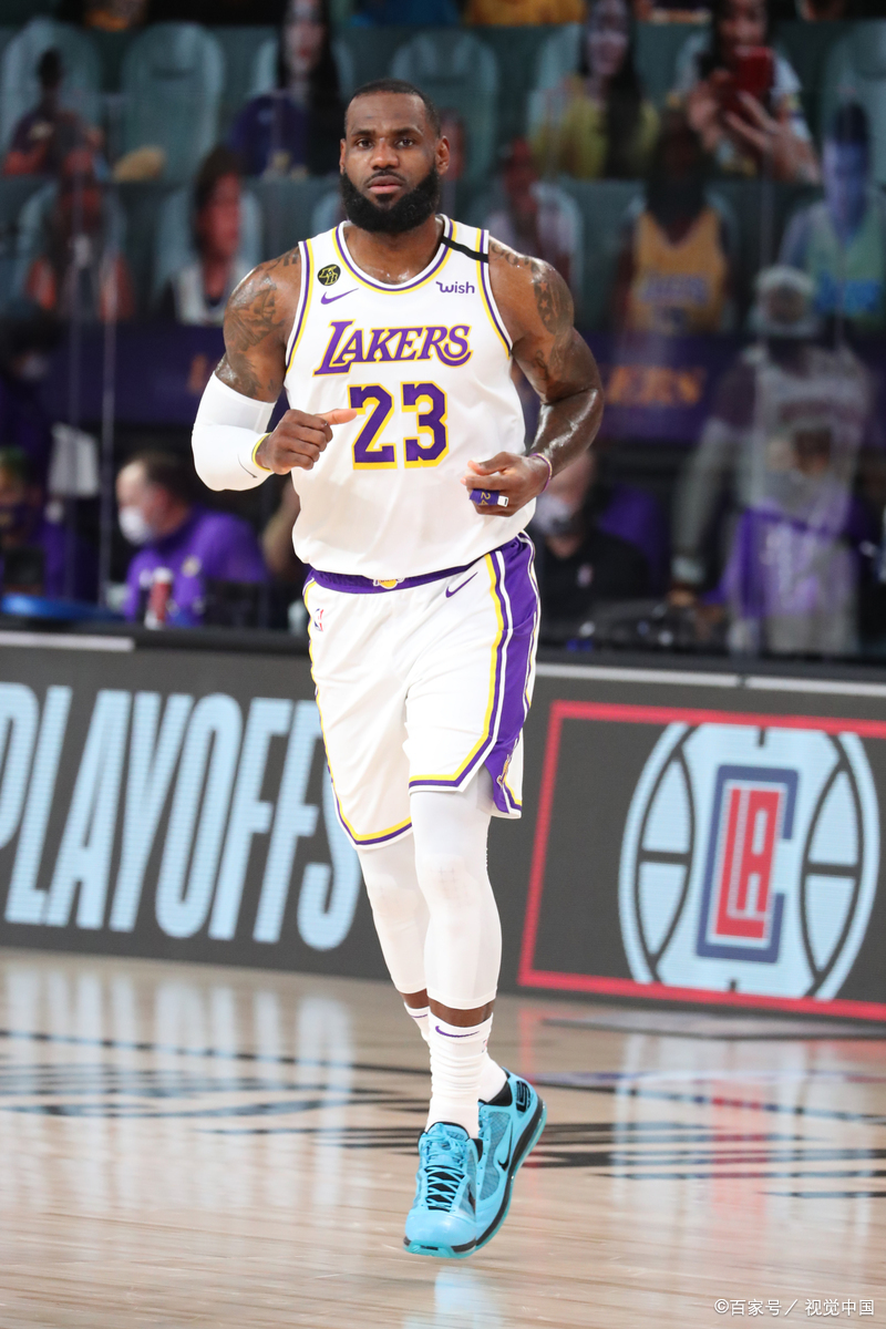 虎扑- 詹姆斯首秀全场回放