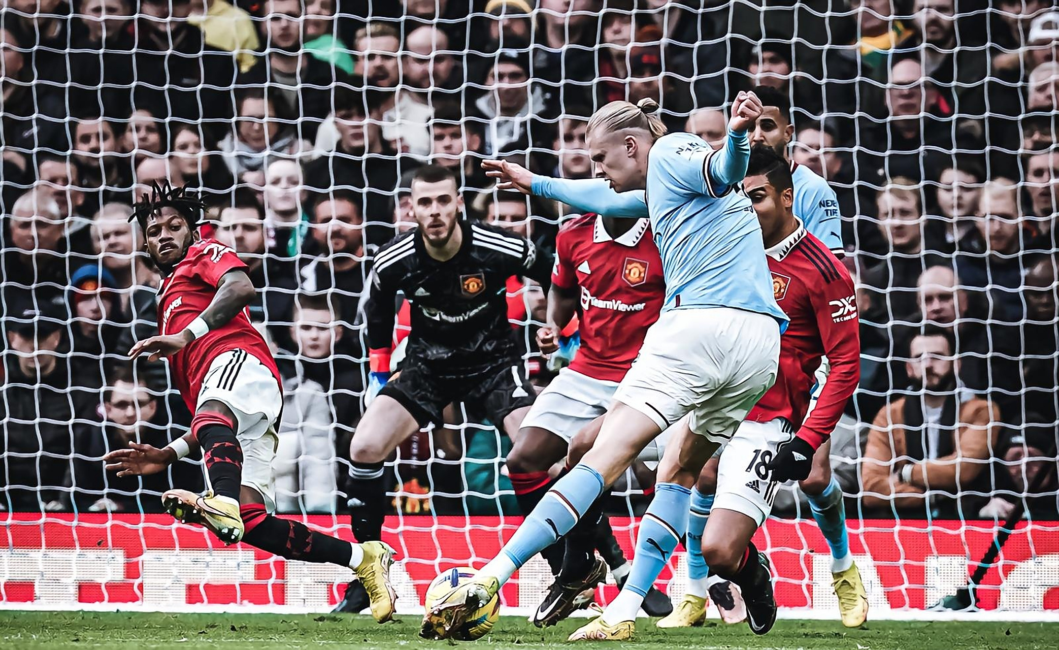 虎扑-包含哈兰德连续二十场比赛得分超过绝杀,C9挑战极限!的词条