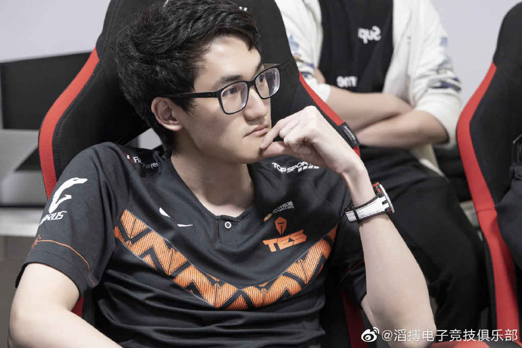 虎扑-Karsa在中国队比赛中挺进下一轮,败北引发热议!的简单介绍